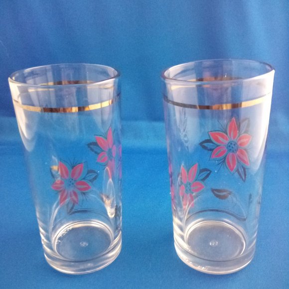 2 Vintage mid century Bormioli glasses red and gold flowers poinsettias - Picture 4 of 9
